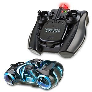 tron-legacy-light-cycle-sam-flynn
